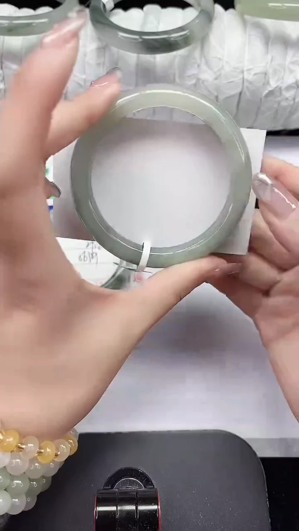 未镶嵌手镯石英质玉322-58/59