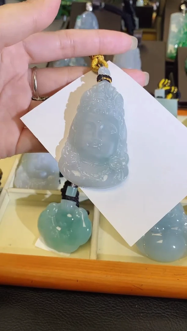 颈饰未镶嵌翡翠缅甸天然翡翠