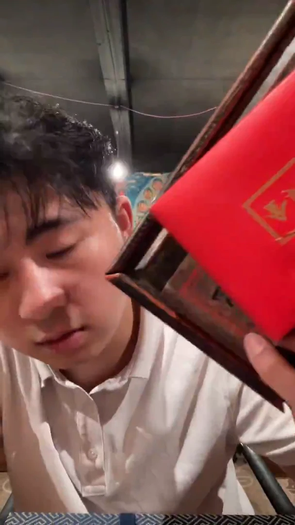 一一一一一一古红吊坠+100