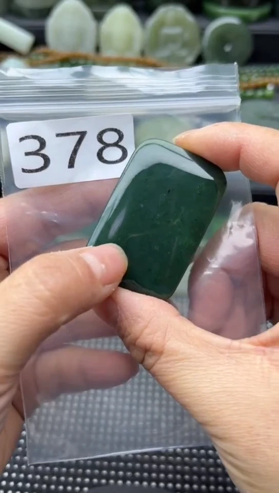 未镶嵌和田玉珠宝半成品牌子