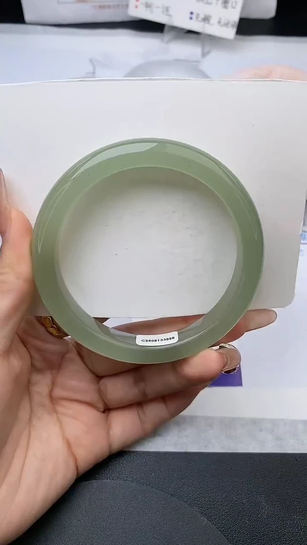 未镶嵌手镯石英质玉w165-DB62+