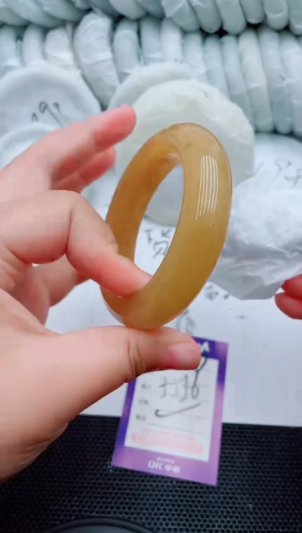 石英质玉手镯未镶嵌B107-55-56