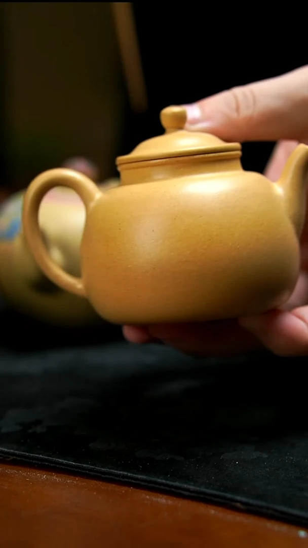 茶壶紫砂本绿光素壶