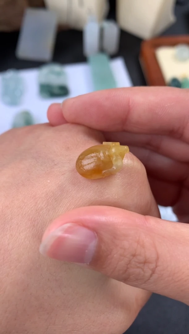 【闪购商品】定制翡翠未镶嵌翡翠