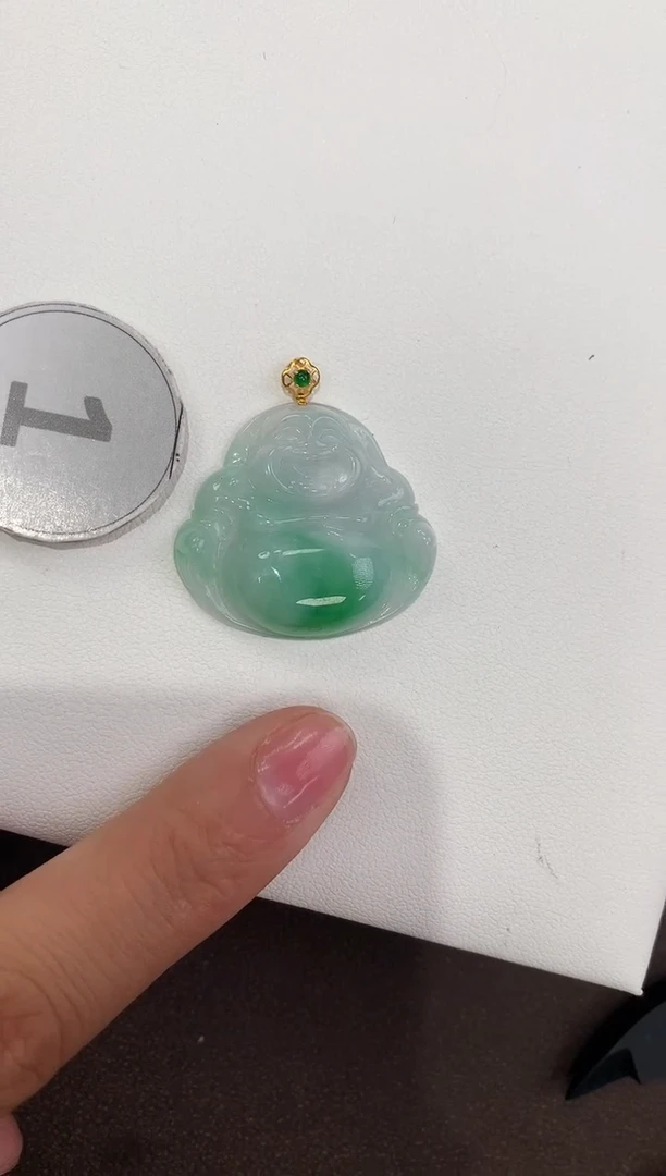 颈饰18K金镶嵌翡翠天然缅甸a货翡翠