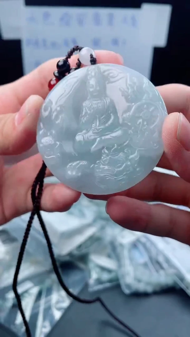 未镶嵌定制翡翠挂件