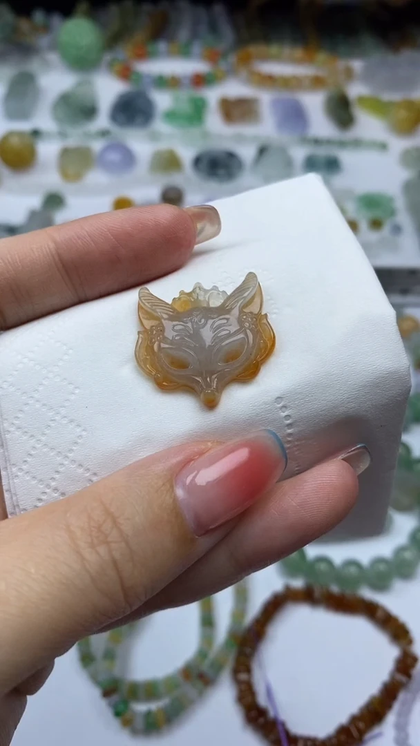 未镶嵌定制翡翠?**?毛货定制不退不换