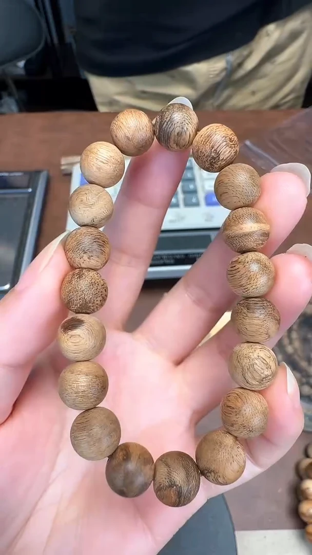 沉香手串野产区惠安土沉1.0的7.9克+