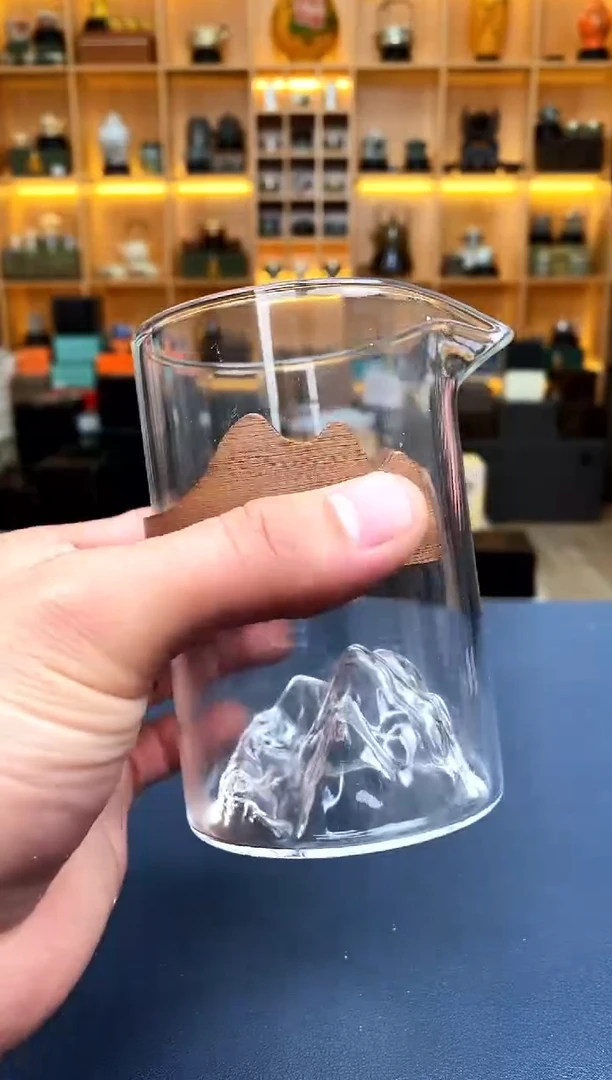 【闪购商品】撤柜高货，价格随便开@@