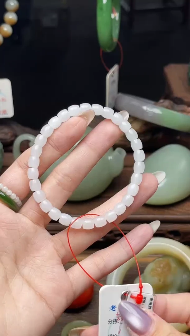 手串未镶嵌和田玉卡6青海野牛沟白玉 极限弧9010478