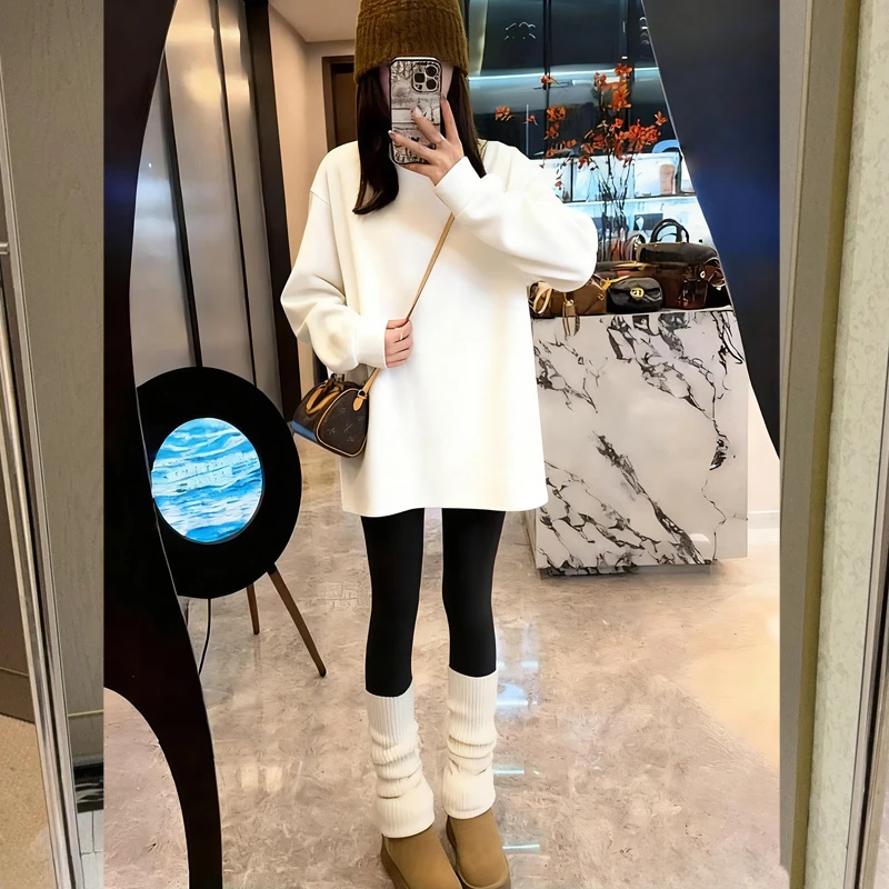 中长款白色加绒圆领T恤女2025新款秋冬加绒保暖长袖打底宽松上衣