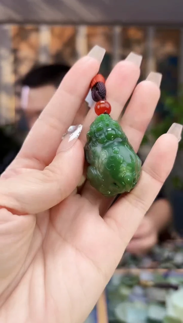 和田玉未镶嵌挂件拍一发一