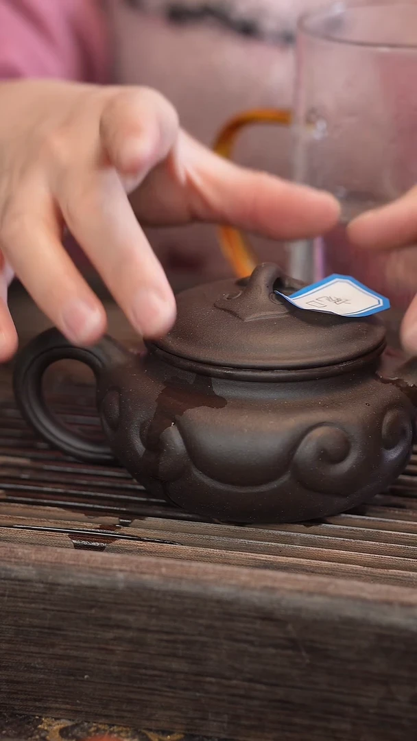 茶壶紫砂如意仿古 黑金砂 半手工 260cc 【宽口】