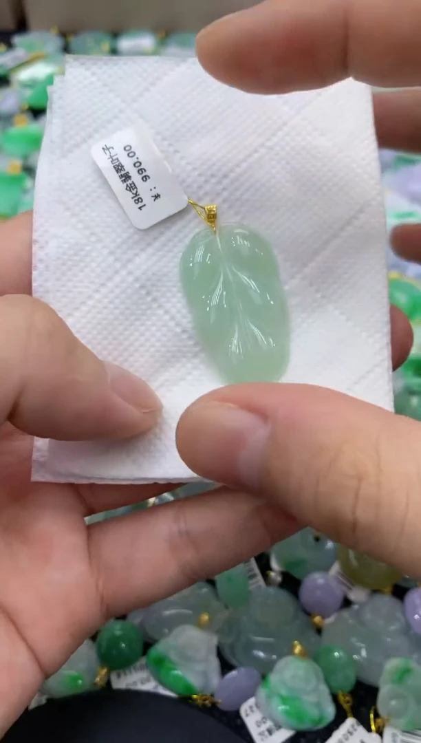 颈饰未镶嵌翡翠天然缅甸翡翠A货