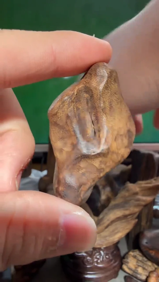 沉香吊坠包头多样性发一