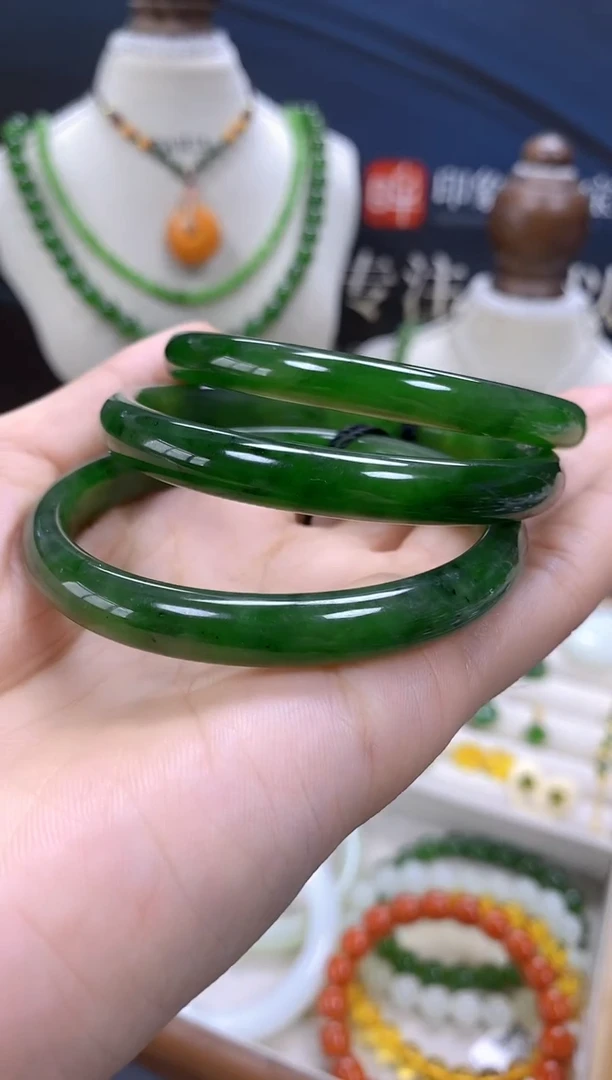 和田玉手镯未镶嵌拍下备注圈口多样性发一天然玉石默认微瑕cg