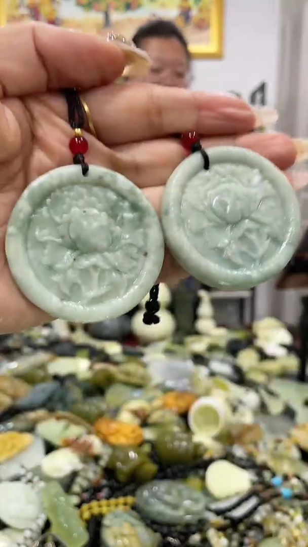 岫玉未镶嵌吊坠多样性发货其中发一件