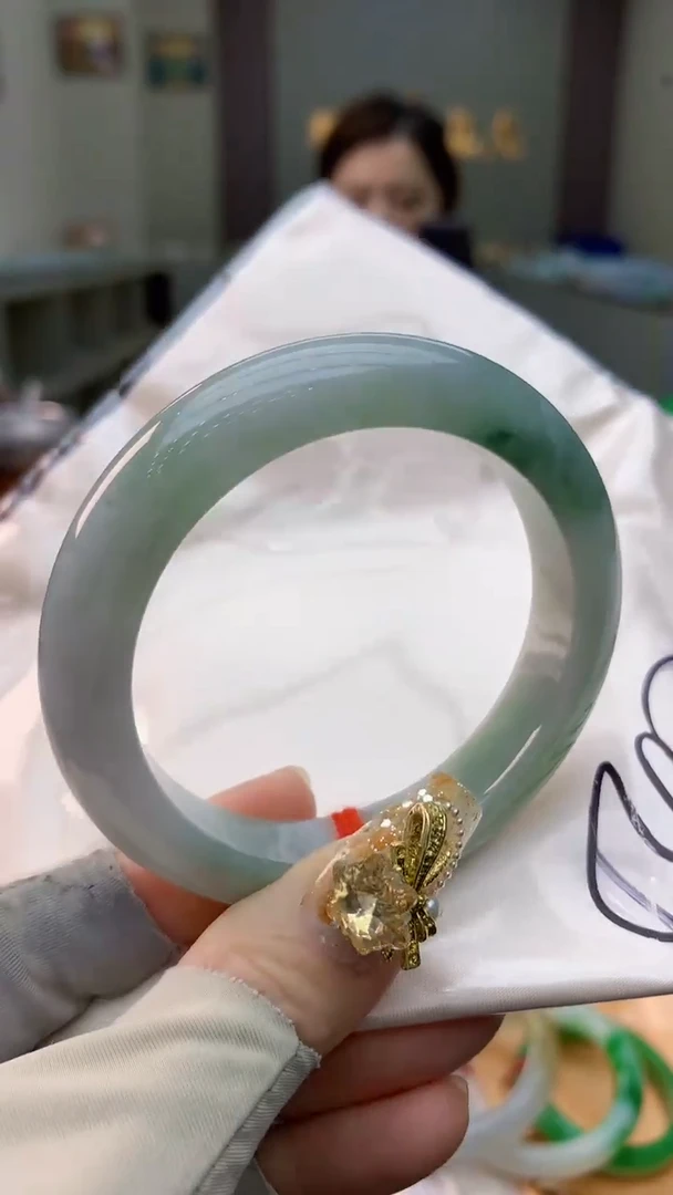 未镶嵌手镯翡翠0467167955