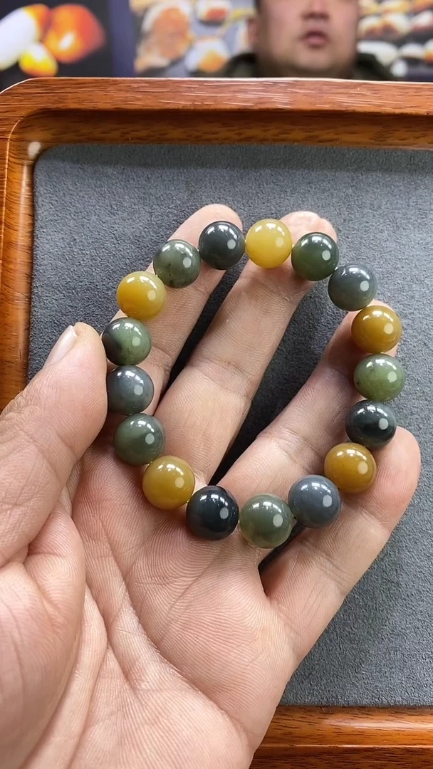 【闪购商品】和田玉手链未镶嵌精品和田玉手串