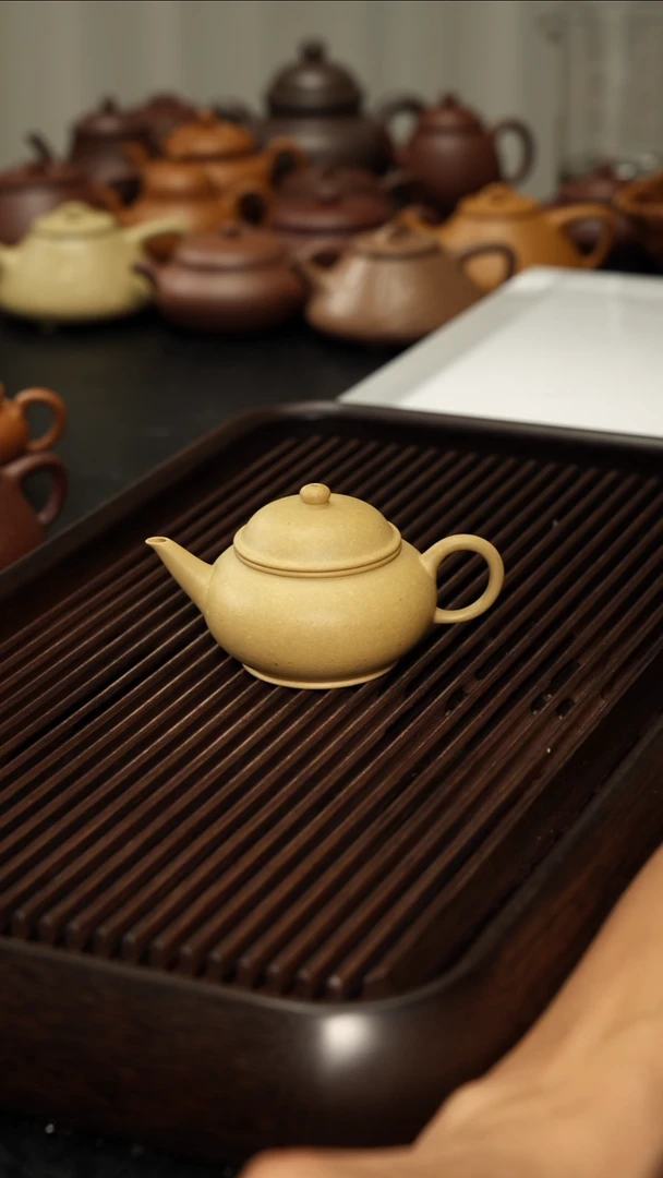 茶壶紫砂大*宝山墨绿半手水平壶