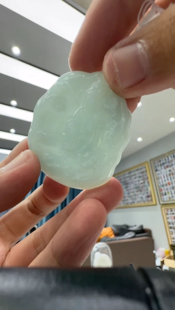 颈饰未镶嵌翡翠天然翡翠A货孤品一件