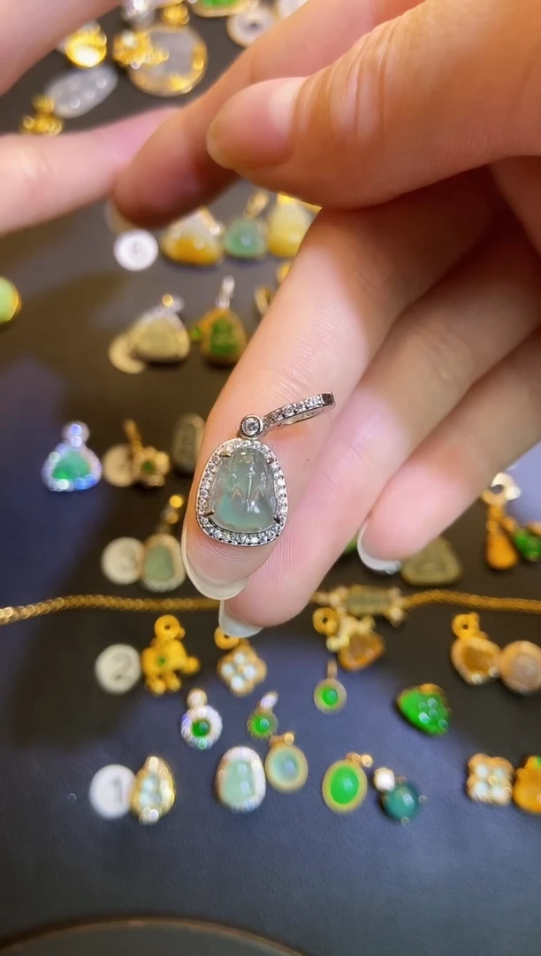 吊坠(不含链)银S925镶嵌翡翠1