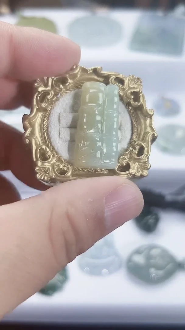 颈饰未镶嵌翡翠天然缅甸A货翡翠