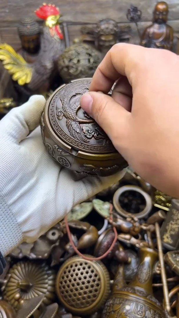 精美铜器，点击下单