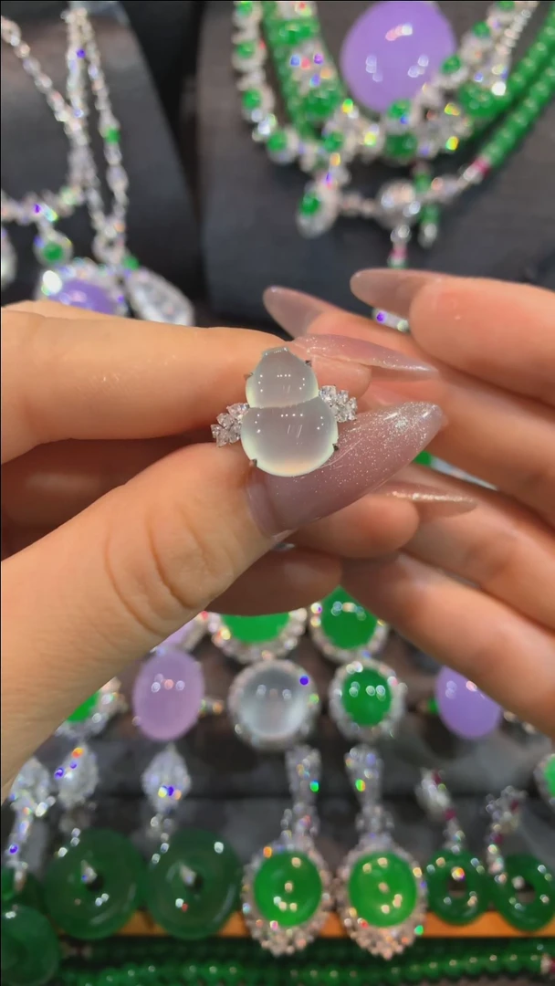 【闪购商品】翡翠戒指18K金镶嵌戒指