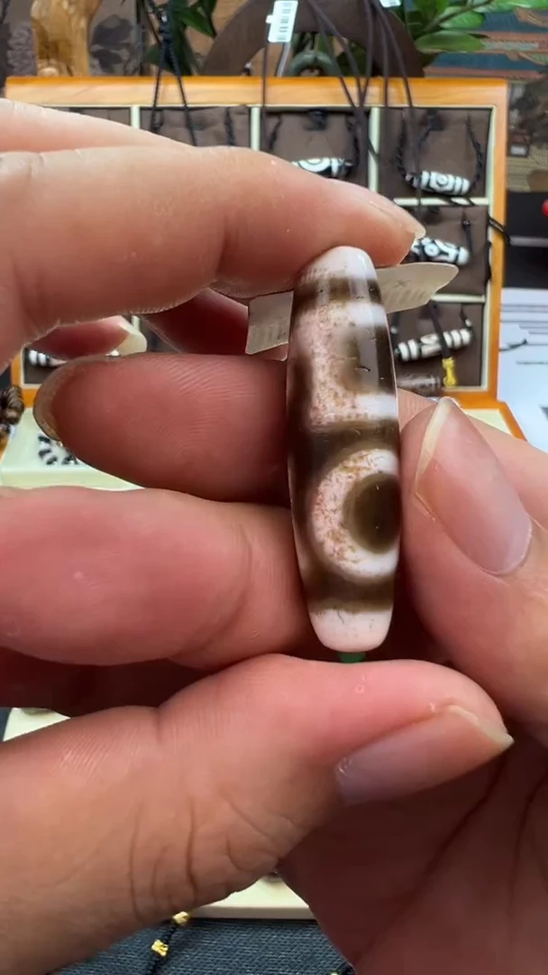 未镶嵌颈饰玛瑙/玉髓（覆膜）12.