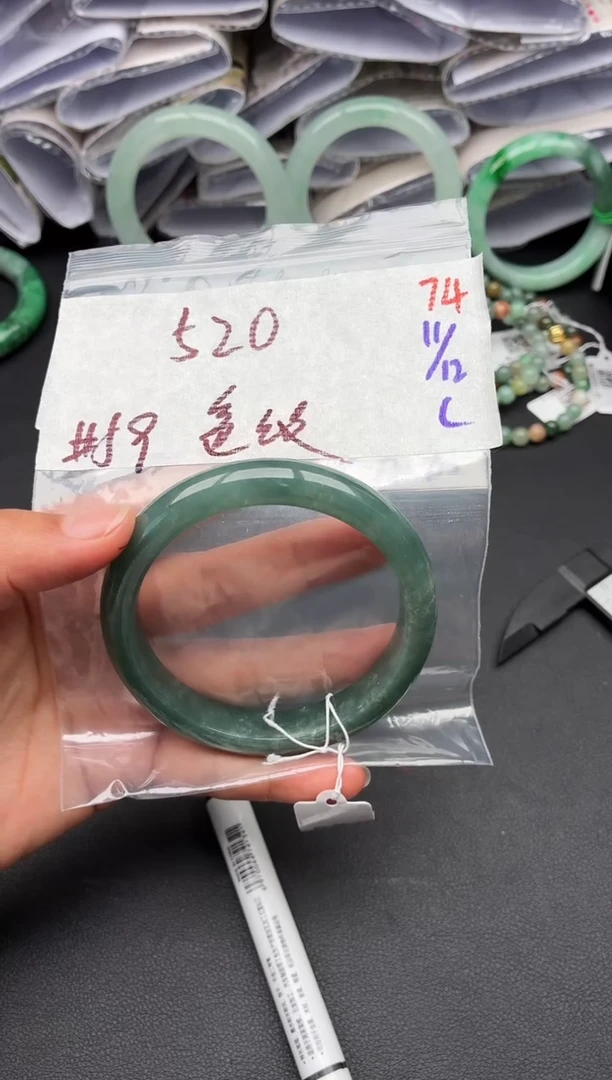 未镶嵌定制翡翠毛货需精细抛光多样性发1件74