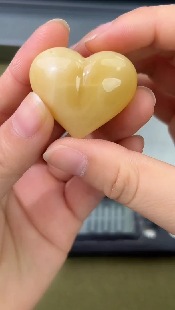 裸石琥珀未镶嵌琥珀蜜蜡吊坠