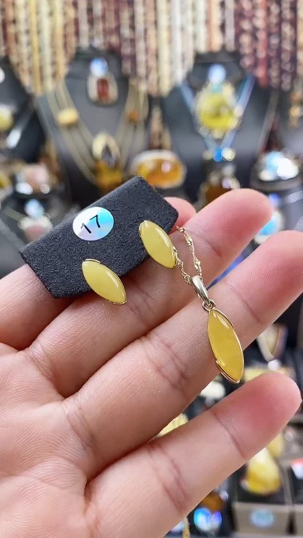 银S925镶嵌颈饰琥珀蜜蜡套装