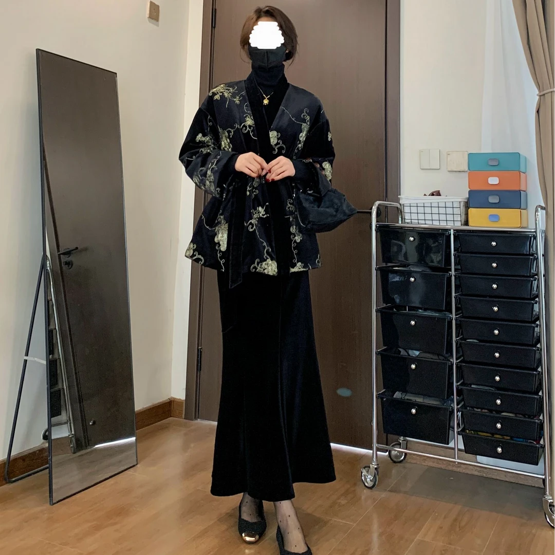 【赵瘦子】「鎏金」新中式国风金丝绒气质刺绣短款外套羽绒服