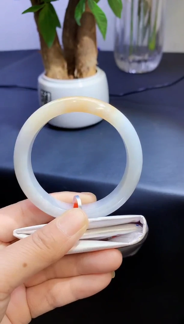 未镶嵌手镯翡翠翡翠手镯圈口55.5-t21