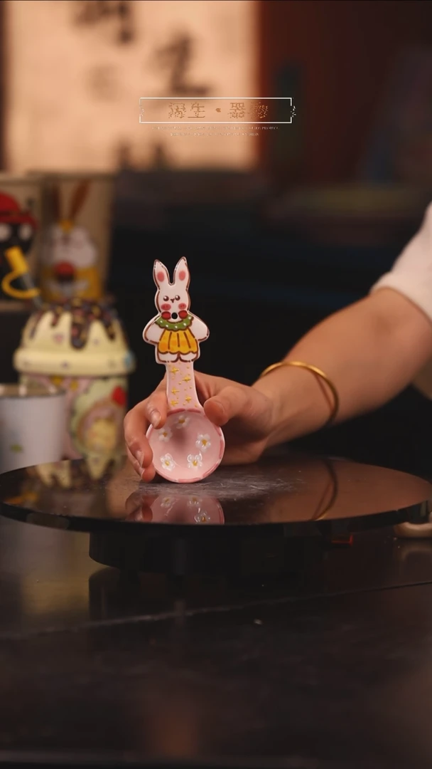 景德镇可爱设计师款陶瓷