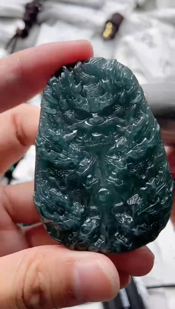 翡翠未镶嵌颈饰8888888888888