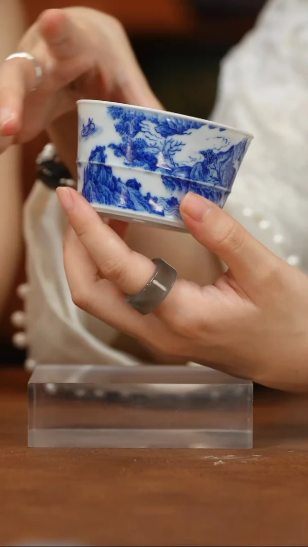 MS墨舍柴窑仿清鱼藻高足杯（年年有鱼）不看截图