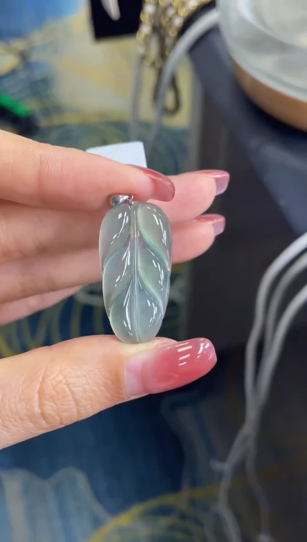 18K金镶嵌定制翡翠DDJ36291