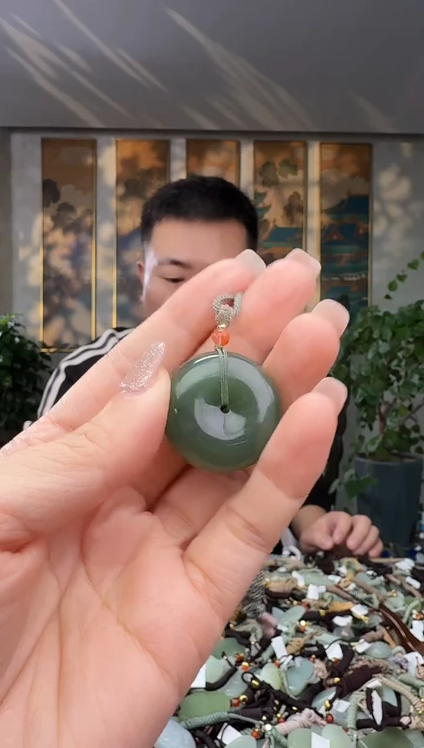 未镶嵌和田玉挂件拍一发一