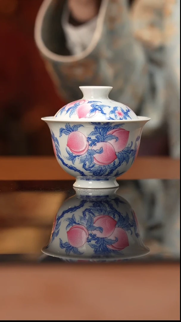 杯?*?看山青花加彩寿桃