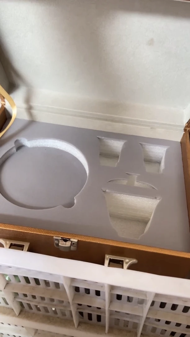 杯无运费险有瑕疵的摄影的产品有使用过的痕迹有点脏介意勿拍