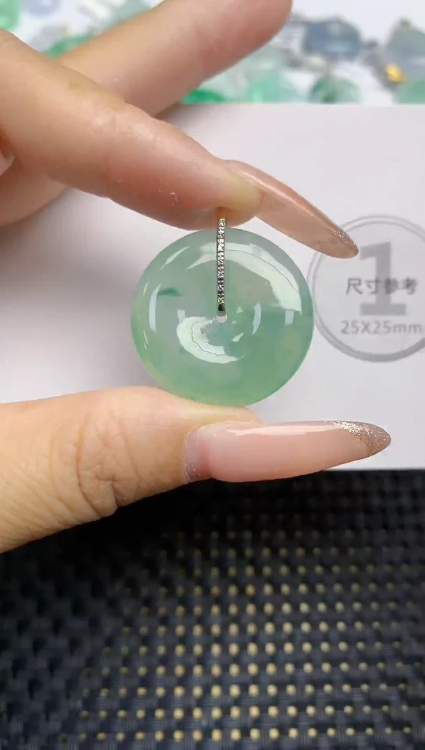 颈饰18K金镶嵌翡翠天然缅甸A货翡翠百元以上9元证书费自理1