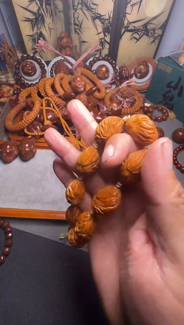 手串橄榄核大圣一串