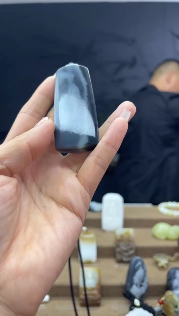 颈饰未镶嵌和田玉11