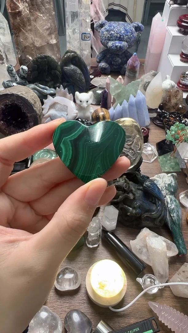 未镶嵌孔雀石珠宝奇石M278