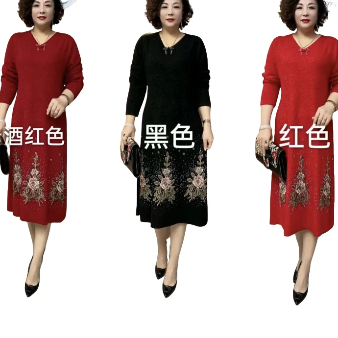 新款针织刺绣花妈妈妆连衣裙休闲时尚百搭显瘦大码中老年