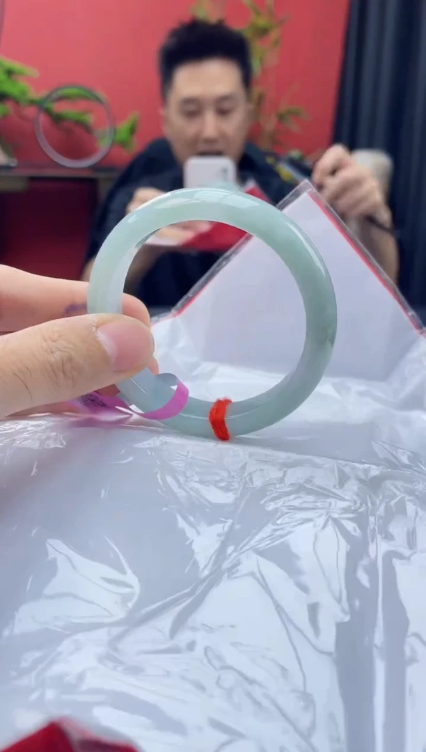 未镶嵌手镯翡翠7