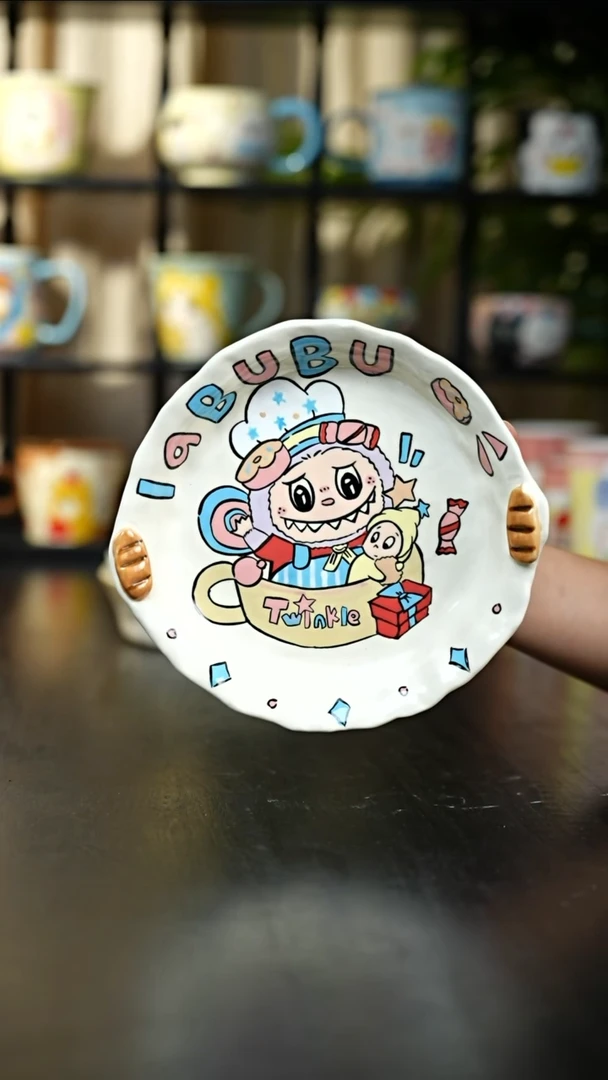 杯子拉布布手绘盘子