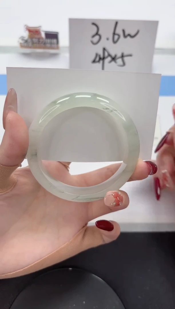 【闪购商品】石英质玉手镯未镶嵌A321-59.3